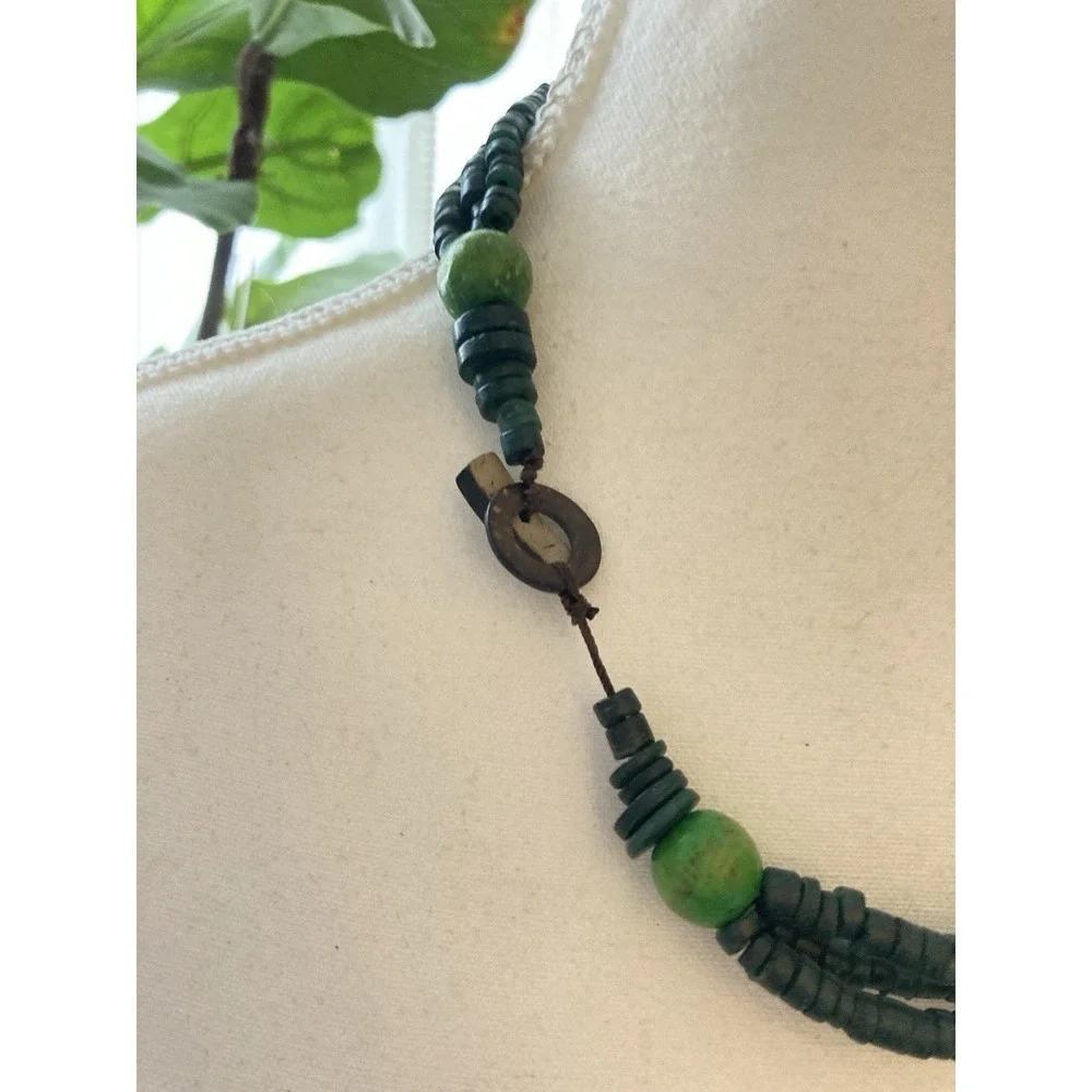 Boho Dark Green Disc Bead Necklace Oversized Round Pendant Tribal Artsy‎ Gypsy